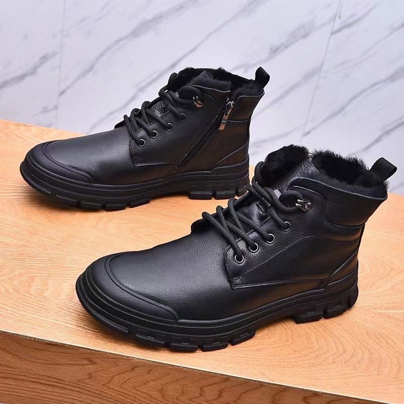 Pra*a casual shoes